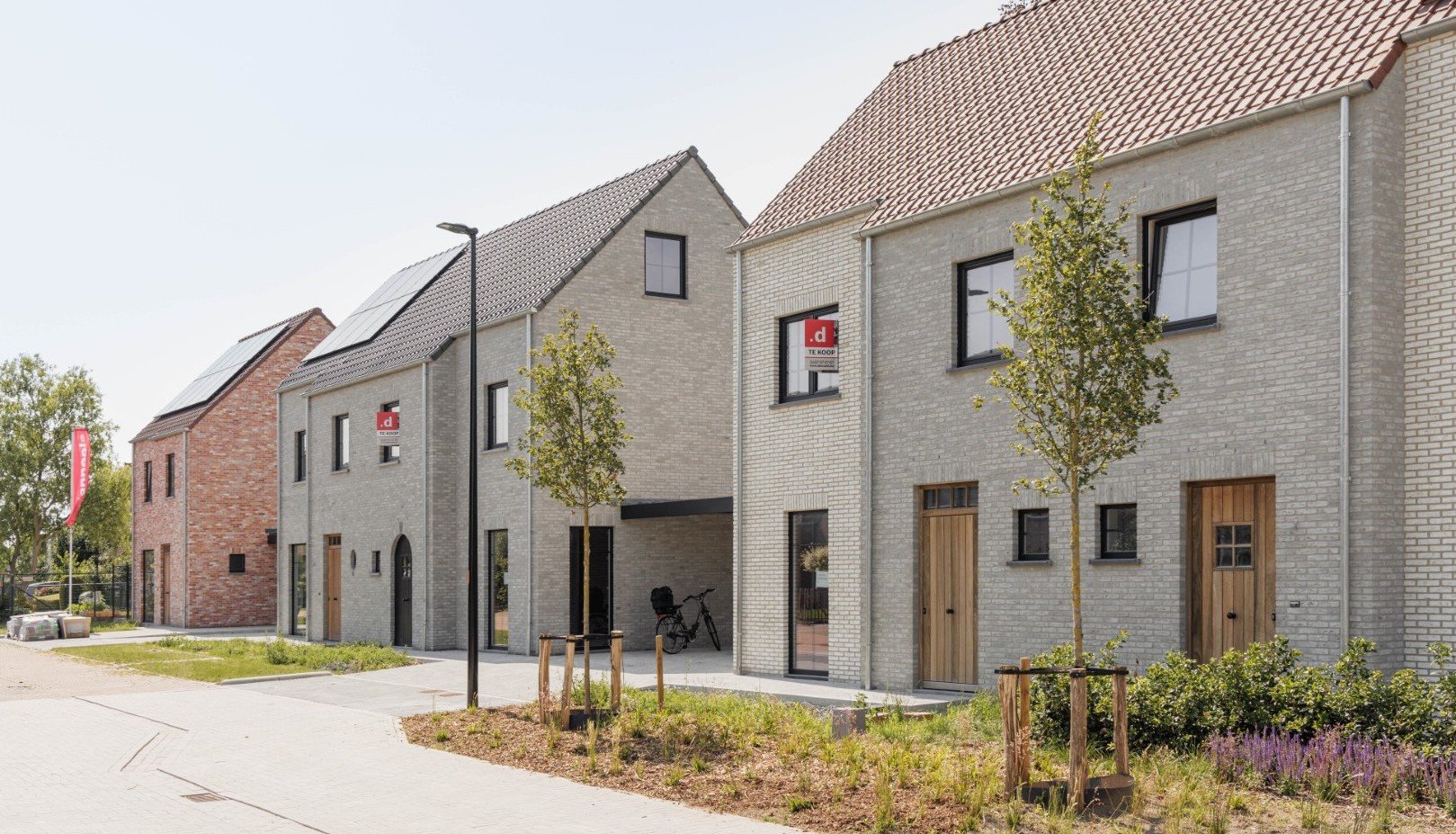 Bijna afgewerkte nieuwbouwwoning te koop