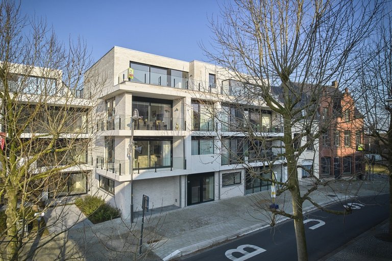 bijna afgewerkte nieuwbouw