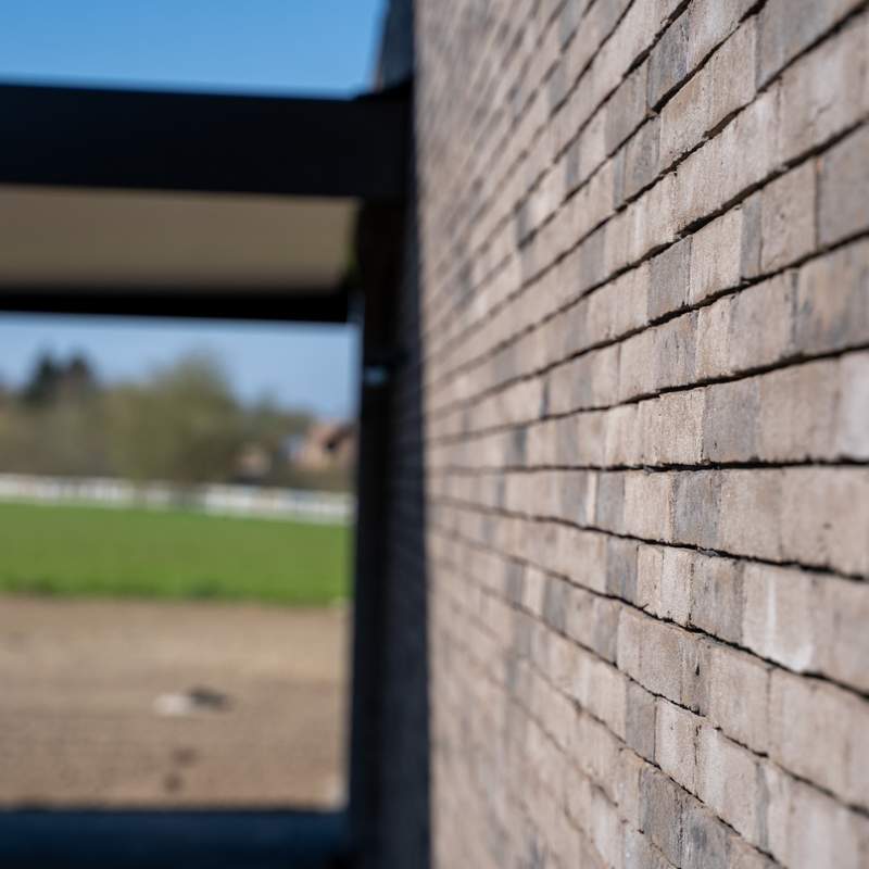 Energiezuinige halfopen bebouwing met zongerichte tuin